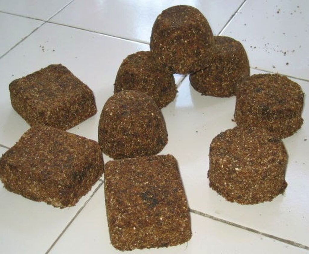 ইউরিয়া মোলাসেস ব্লক 